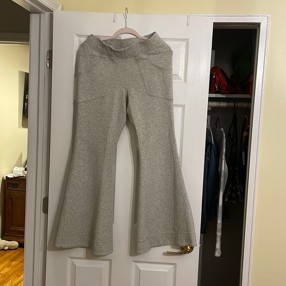 free people grey flare yoga pants size large